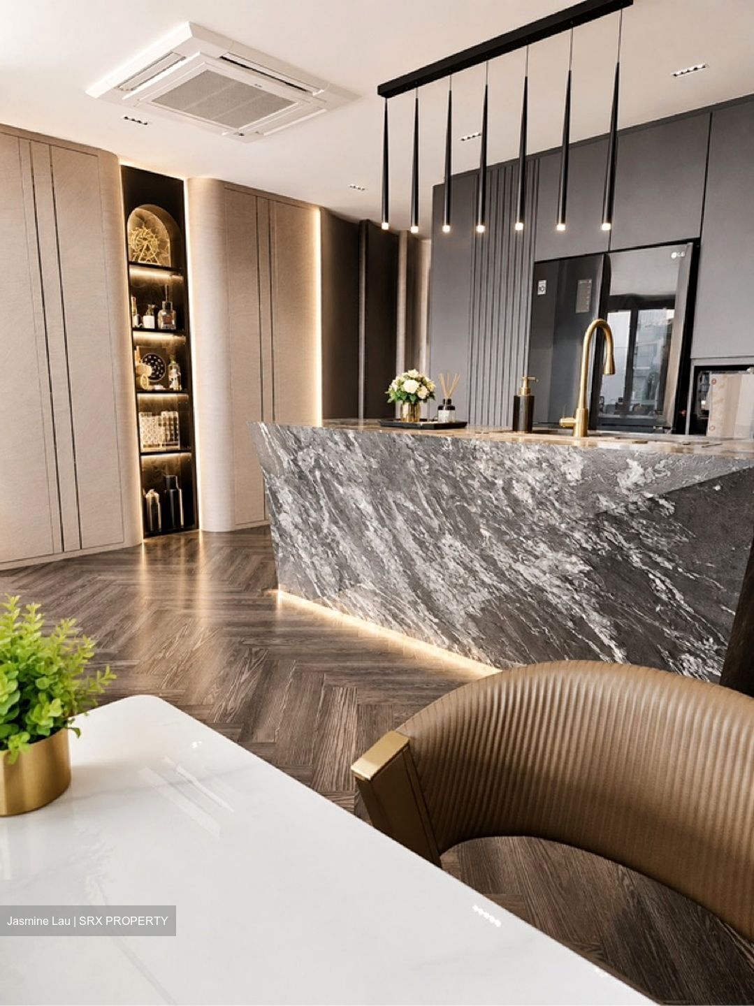 Miro (D11), Apartment #591176001